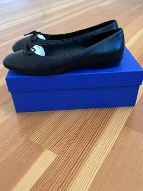 Stuart Weitzman Bow Ballet Flat - Black - Pristine - Sz 9!